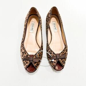 Isaac Mizrahi Suede Leather Leopard Print Peep Toe Flat Pump Size 8.5